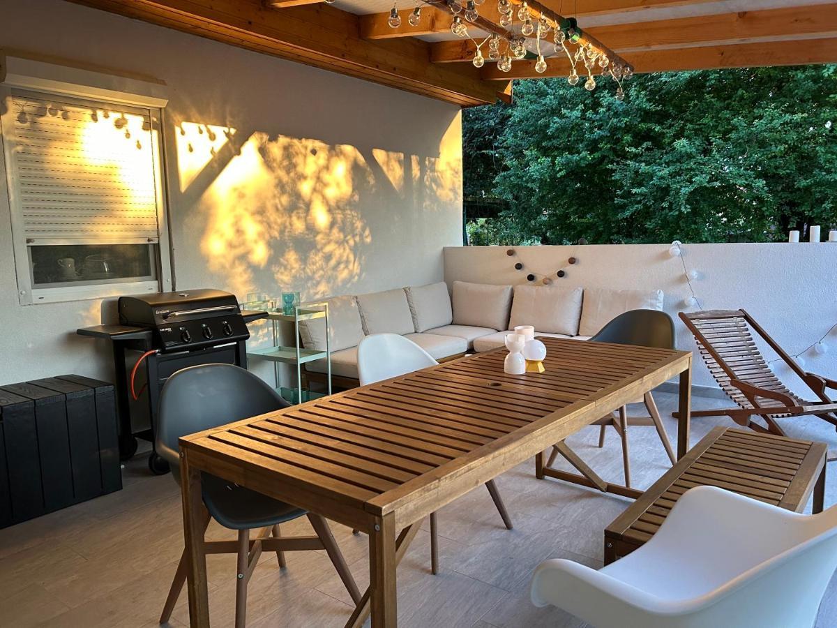 Kisvirag Vendeghaz Villa Balatonvilágos Buitenkant foto